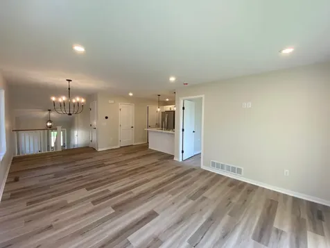 1554 Kings Court SE Rochester MN 55904