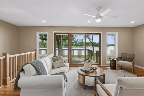 1303 Crystal Lake Road E Burnsville MN 55306