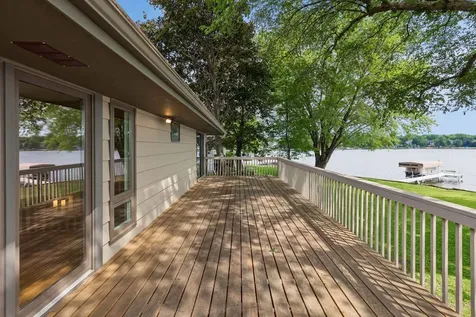 1303 Crystal Lake Road E Burnsville MN 55306