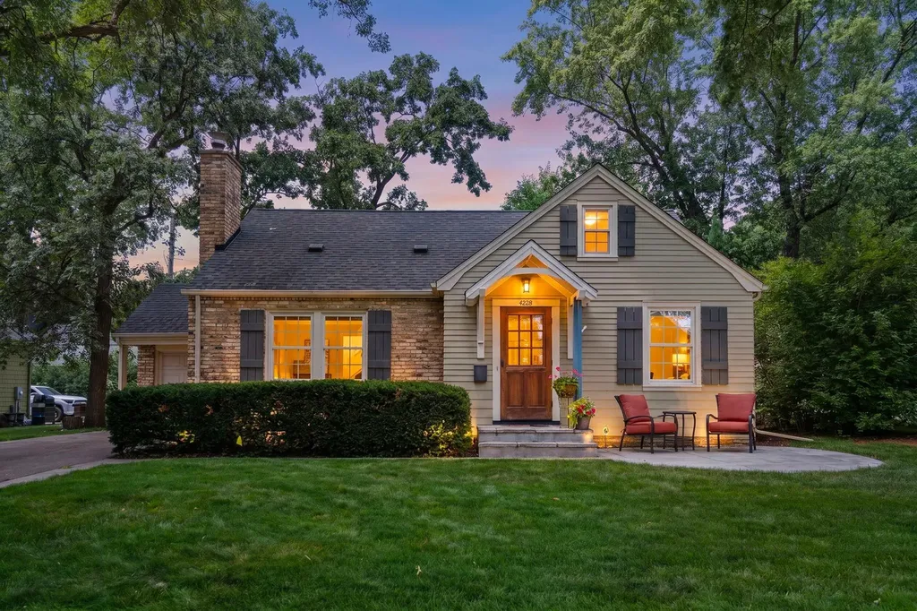 4228 Lynn Avenue Edina MN 55416