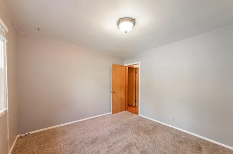 1024 Holden Place Fairmont MN 56031