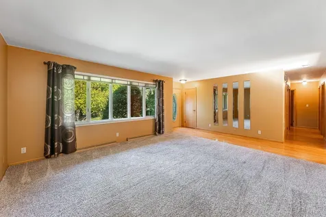 1024 Holden Place Fairmont MN 56031