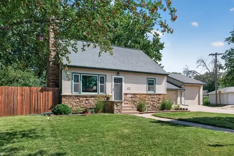 1805 42nd Avenue NE Columbia Heights MN 55421