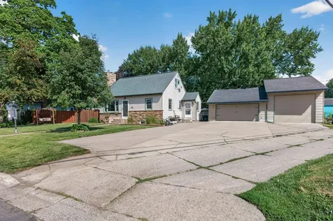 1805 42nd Avenue NE Columbia Heights MN 55421