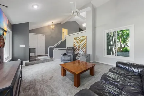 13628 Vincent Circle Burnsville MN 55337