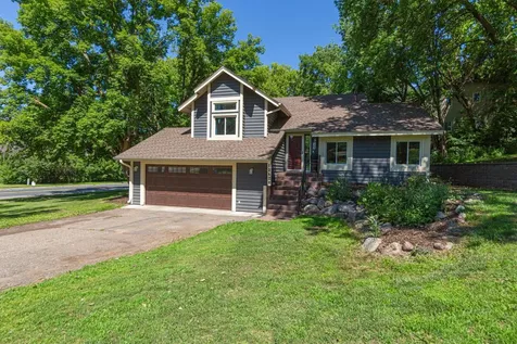 13628 Vincent Circle Burnsville MN 55337