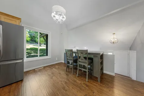 13628 Vincent Circle Burnsville MN 55337