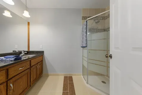 13628 Vincent Circle Burnsville MN 55337