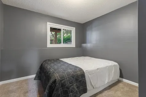 13628 Vincent Circle Burnsville MN 55337