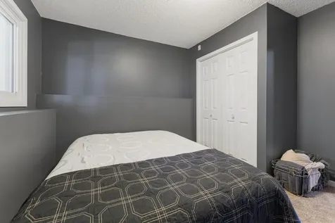 13628 Vincent Circle Burnsville MN 55337