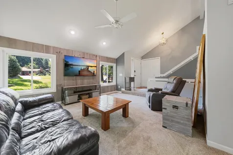 13628 Vincent Circle Burnsville MN 55337