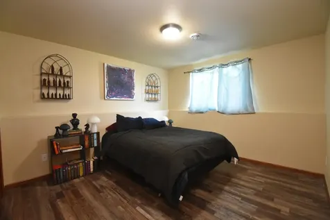 6105 61 Avenue S Fargo ND 58104