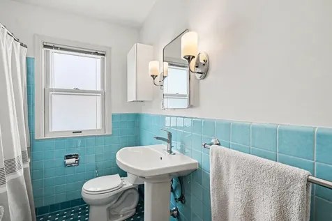 5908 12th Avenue S Minneapolis MN 55417