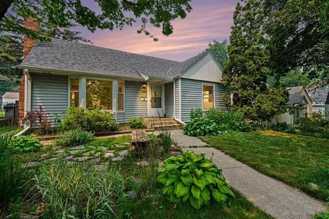 5908 12th Avenue S Minneapolis MN 55417