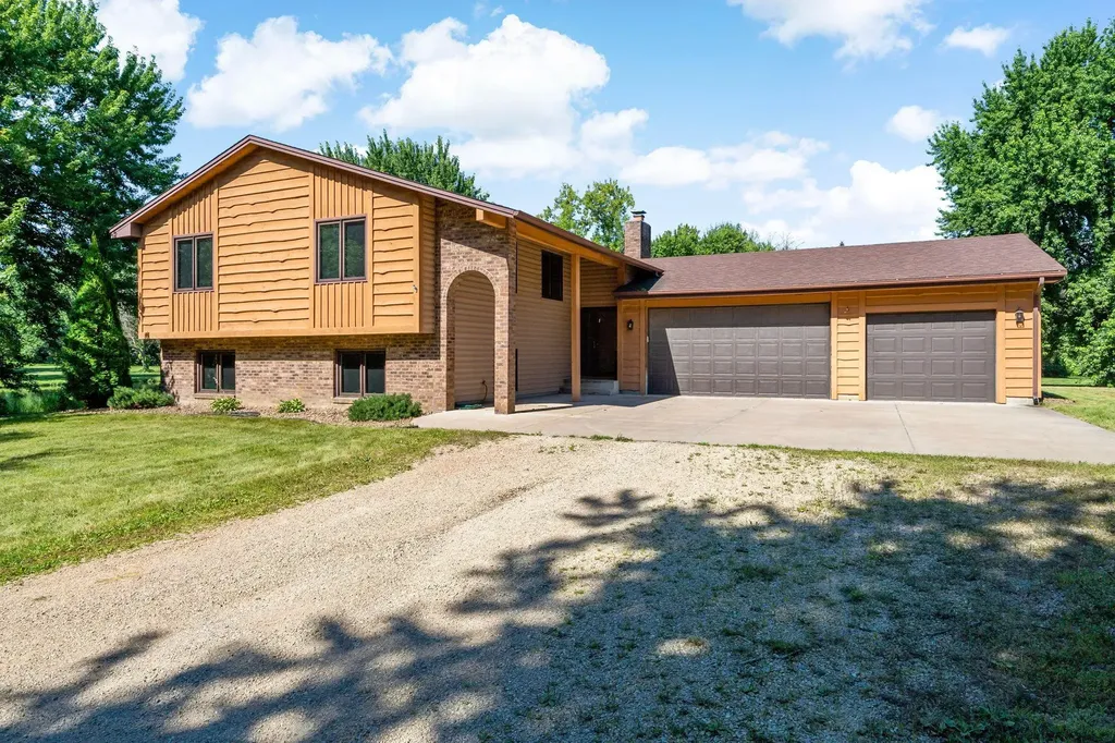9101 Shannon Lane Corcoran MN 55340
