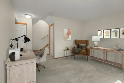 10642 Pond Curve Woodbury MN 55129