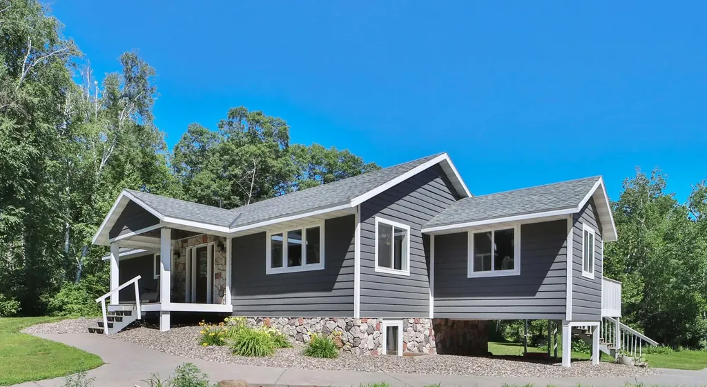 1040 Big Bear Trail SW Brainerd MN 56401
