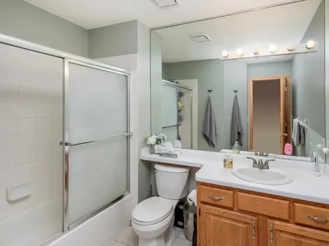 15805 24th Avenue N Plymouth MN 55447