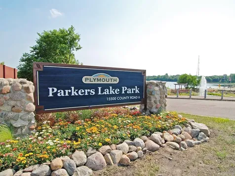15805 24th Avenue N Plymouth MN 55447