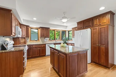5164 Saint Moritz Drive Fridley MN 55421
