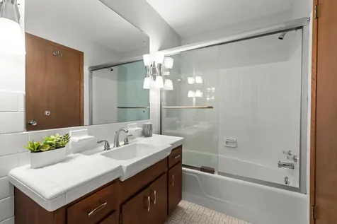 5164 Saint Moritz Drive Fridley MN 55421