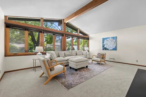 5164 Saint Moritz Drive Fridley MN 55421