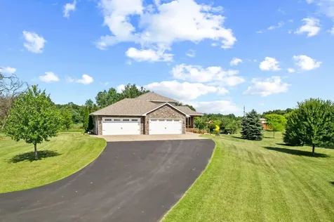 4709 358th Street North Branch MN 55056