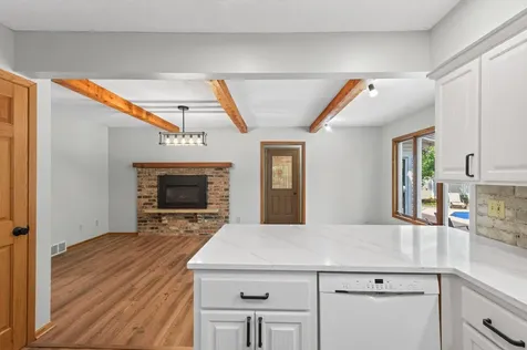 4532 Normandale Highlands Drive Bloomington MN 55437