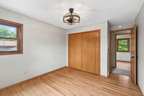 4532 Normandale Highlands Drive Bloomington MN 55437