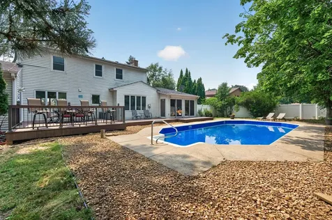 4532 Normandale Highlands Drive Bloomington MN 55437