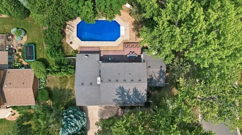 4532 Normandale Highlands Drive Bloomington MN 55437