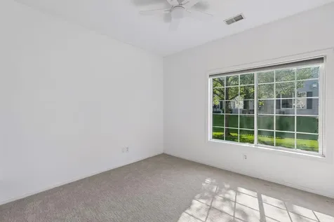 1336 Yorkshire Lane Shakopee MN 55379