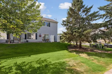 1336 Yorkshire Lane Shakopee MN 55379