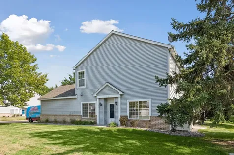 1336 Yorkshire Lane Shakopee MN 55379