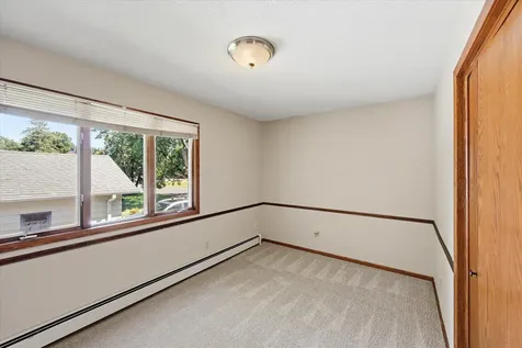 1534 17th Street NW New Brighton MN 55112