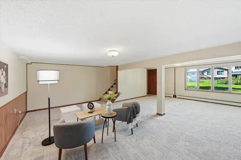 1534 17th Street NW New Brighton MN 55112