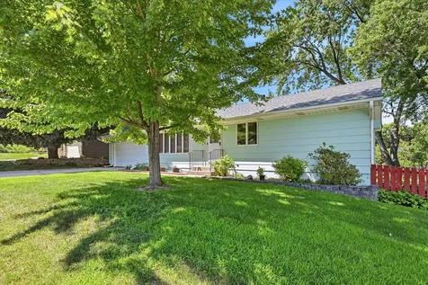 1534 17th Street NW New Brighton MN 55112