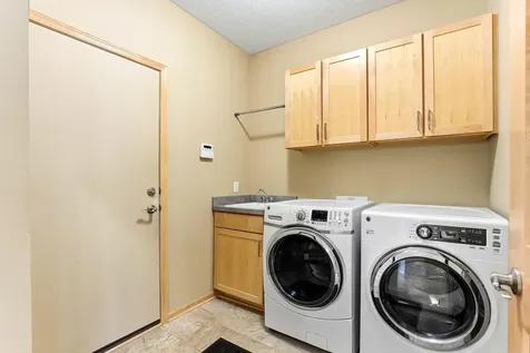 7439 Shadyview Lane N Maple Grove MN 55311