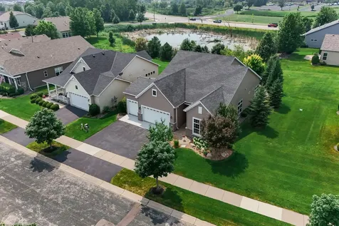 7439 Shadyview Lane N Maple Grove MN 55311