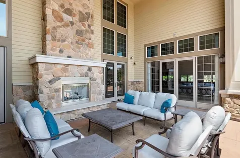 7439 Shadyview Lane N Maple Grove MN 55311