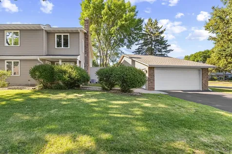 9390 Ranchview Lane N Maple Grove MN 55369