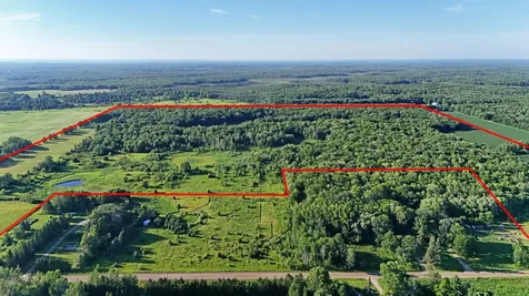 8686 340th Street Onamia MN 56359
