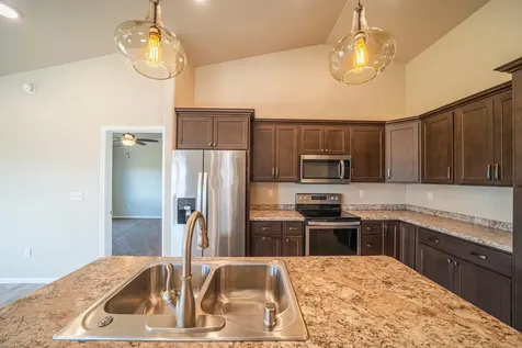 1877 Longview Drive Detroit Lakes MN 56501