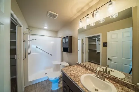 1877 Longview Drive Detroit Lakes MN 56501