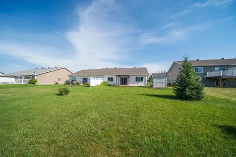 1877 Longview Drive Detroit Lakes MN 56501
