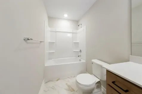 10370 Birchwood Circle Victoria MN 55318