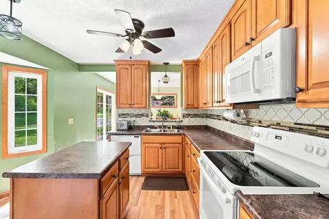 15337 Greenhaven Lane Burnsville MN 55306