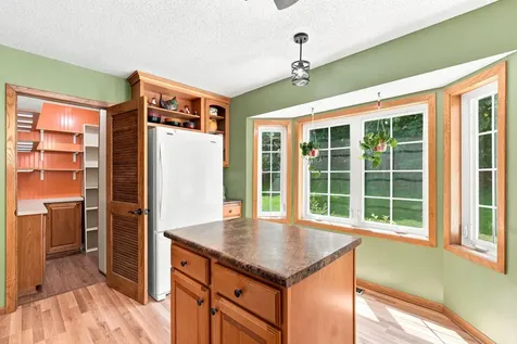 15337 Greenhaven Lane Burnsville MN 55306