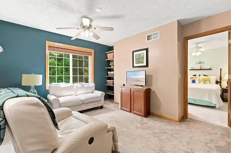 15337 Greenhaven Lane Burnsville MN 55306