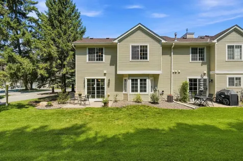 15337 Greenhaven Lane Burnsville MN 55306